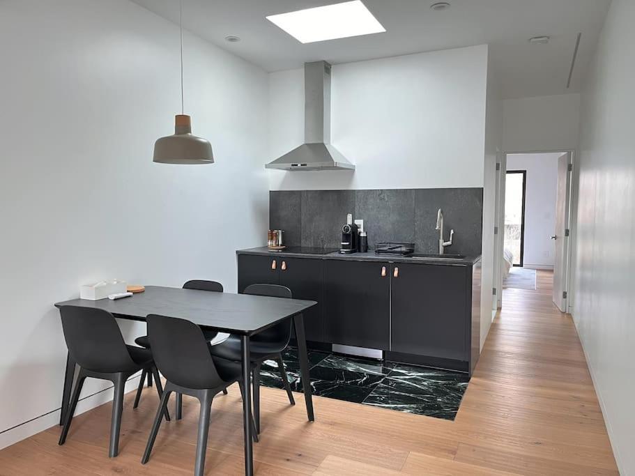 New Ample And Cozy One Bedroom Apt In Brooklyn At Rem-Casa 纽约 外观 照片